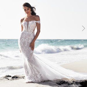NWOT Lace Mermaid Style Bridal Gown Bridal Size 12